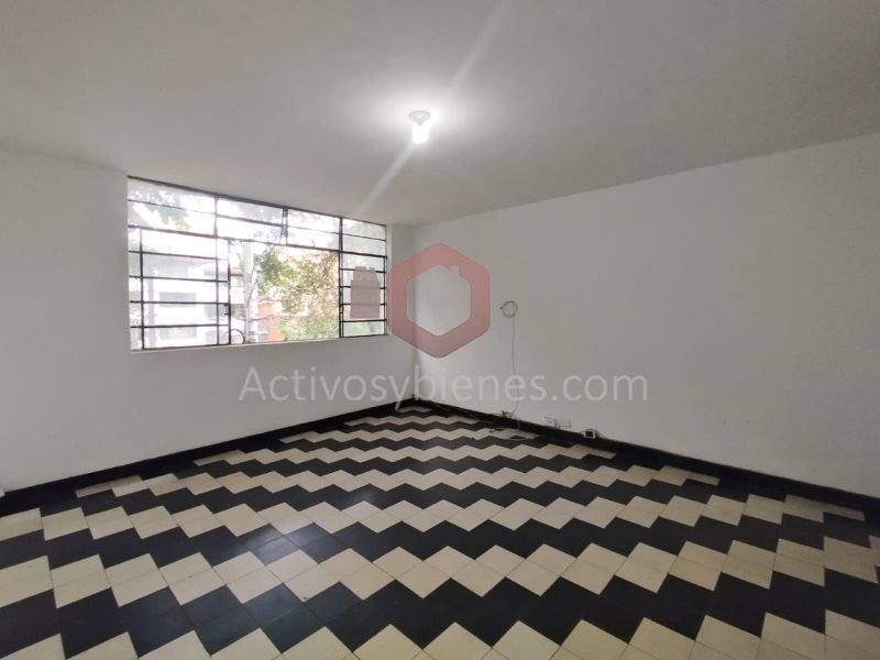 Casa-local en Arriendo en Santa Gema