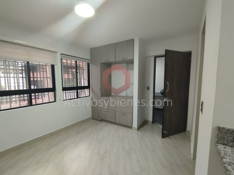 Apartaestudio en Arriendo en Laureles