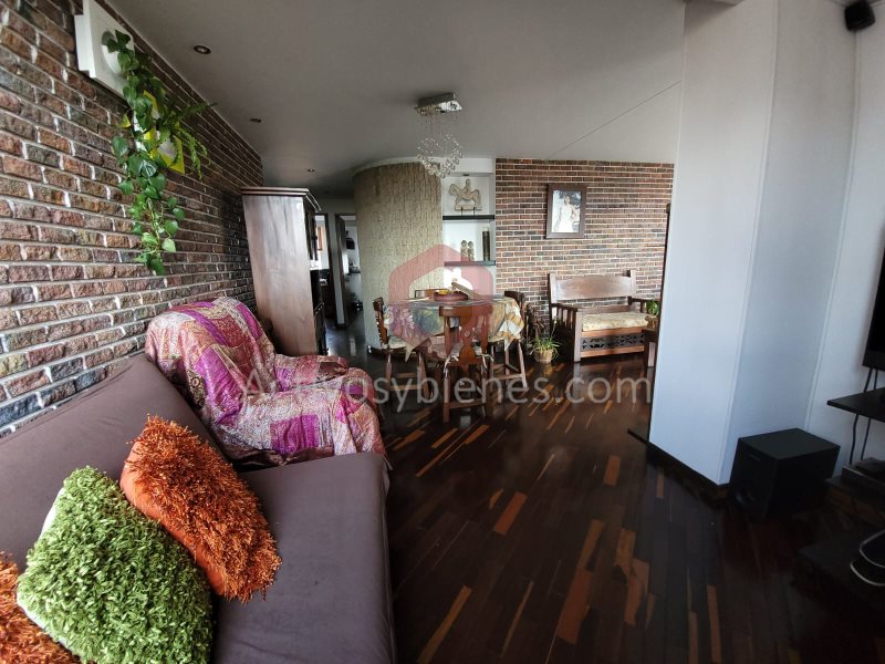 Apartamento en Venta en Loma De Los Bernal