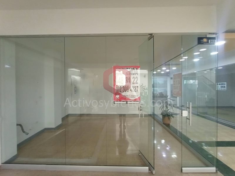 Local en Arriendo en Centro